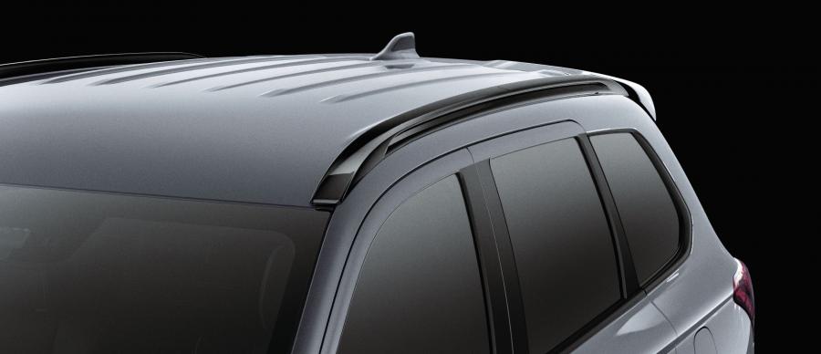 Детали экстерьера Mitsubishi Outlander Black Edition 2018 года  (JP) (фото 14 из 18)